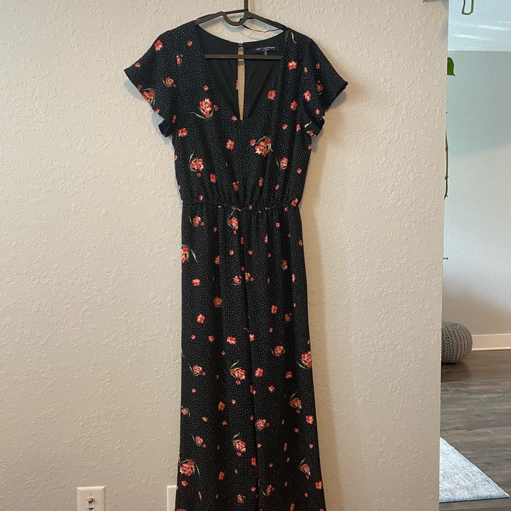 Black floral jumper